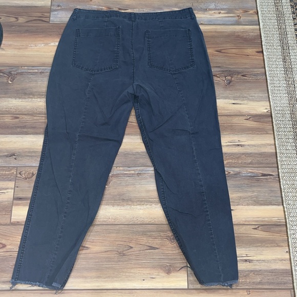 🌸3/$15🌸 Old Navy Pants—Size 14 - Picture 5 of 5
